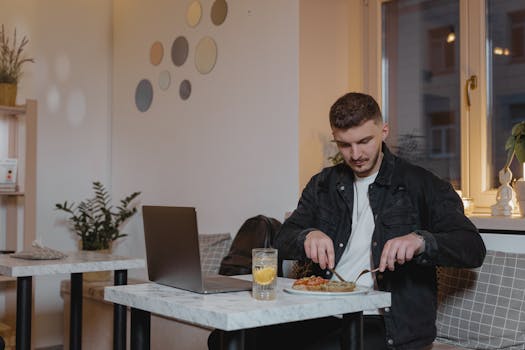 image of healthy meal during eating window